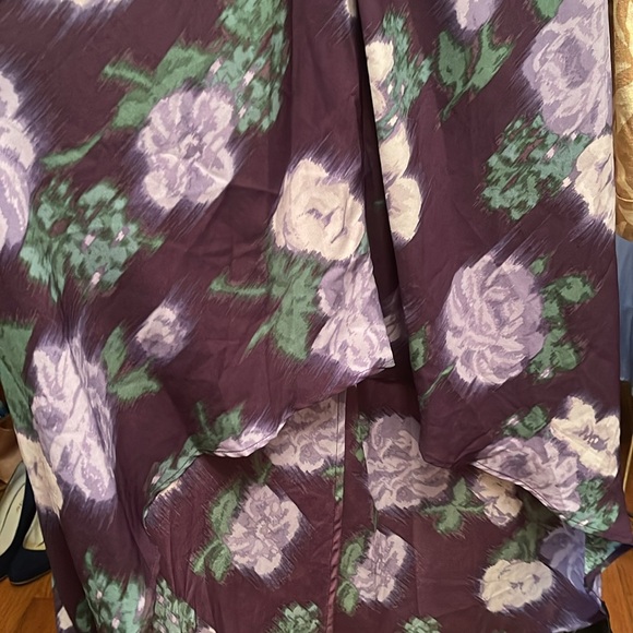 NWOT Crepe Short Sleeve Floral Midi Dress - Sz M - Picture 6 of 9